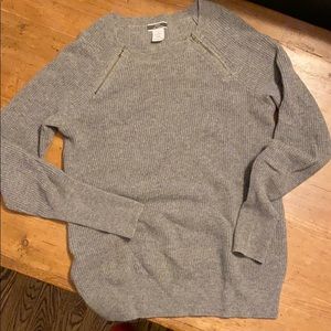 Very soft and stylish Cashmere sweater